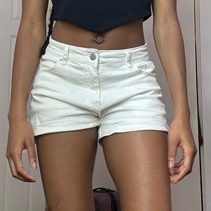 Amazon white high waisted fitted shorts